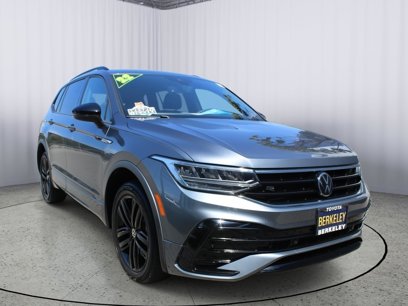 Used 2022 Volkswagen Tiguan SE R-Line
