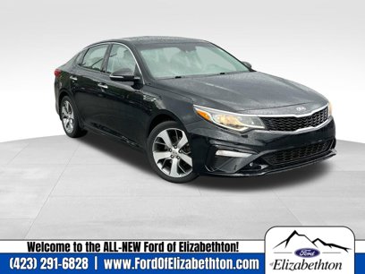 Used 2019 Kia Optima S w/ S Panoramic Sunroof Package