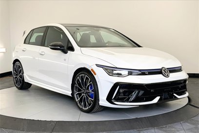 New 2025 Volkswagen Golf