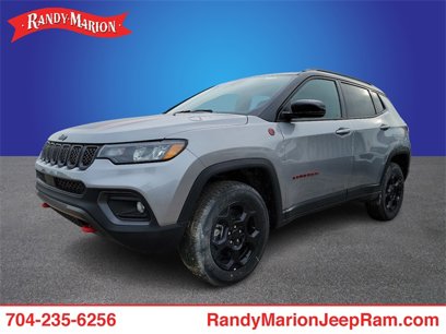 New 2024 Jeep Compass Trailhawk w/ Trailhawk Convenience Group