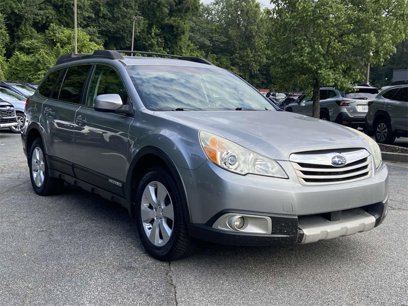 Used 2011 Subaru Outback 2.5i Limited w/ PWR Moonroof Pkg