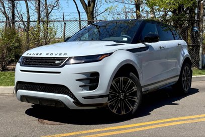 New 2026 Land Rover Range Rover Evoque Dynamic SE