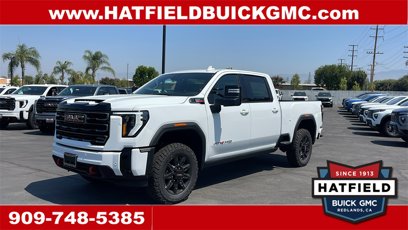 New 2025 GMC Sierra 2500 AT4 w/ AT4 Premium Plus Package