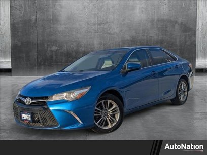 Used 2017 Toyota Camry SE w/ Moonroof Package