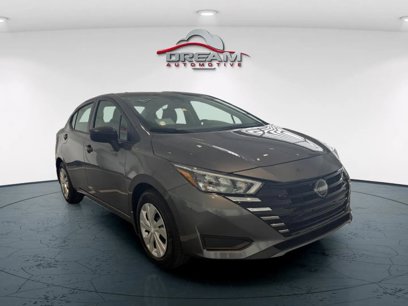 New 2025 Nissan Versa S w/ Trunk Package