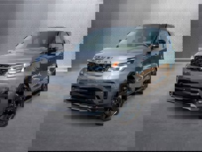 Certified 2024 Land Rover Discovery Dynamic SE