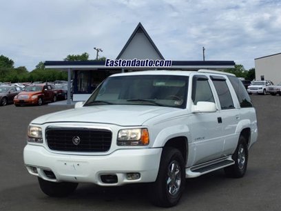 Used 2000 Cadillac Escalade 4WD