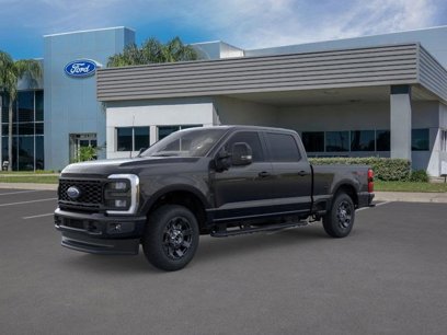 New 2025 Ford F250 4x4 Crew Cab Super Duty