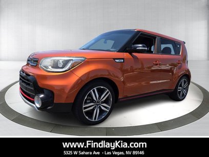 Used 2018 Kia Soul ! w/ Tech Package