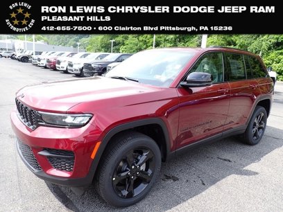 New 2025 Jeep Grand Cherokee Laredo