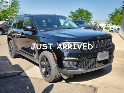 Used 2023 Jeep Grand Cherokee Limited w/ Black Appearance Package