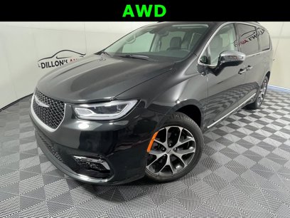 Used 2022 Chrysler Pacifica Limited