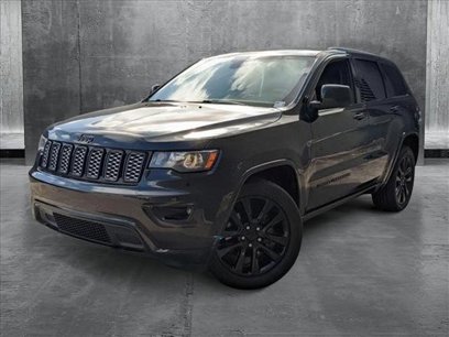 Used 2019 Jeep Grand Cherokee Altitude