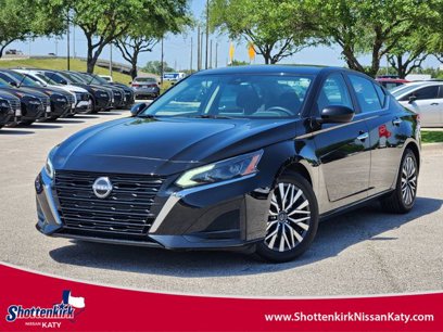 Used 2023 Nissan Altima 2.5 SV