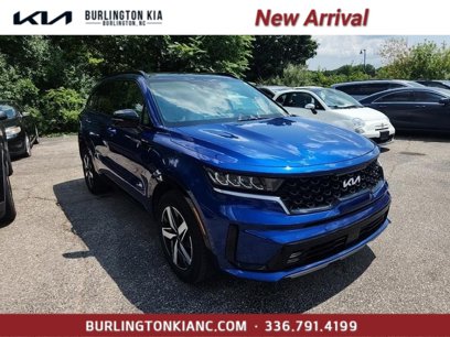 Certified 2022 Kia Sorento EX w/ Panoramic Sunroof Package