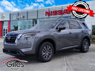 New 2025 Nissan Pathfinder SV