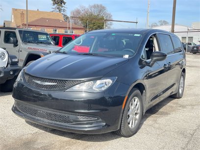 Used 2022 Chrysler Voyager LX