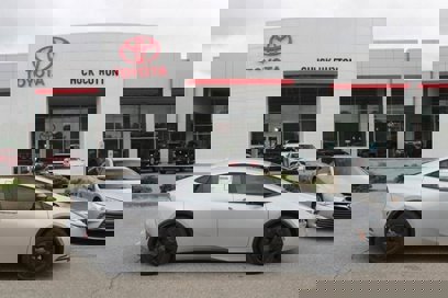 Used 2025 Toyota Prius LE
