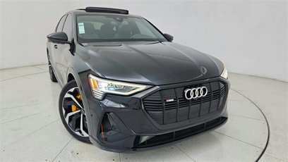 Used 2023 Audi e-tron Premium Plus w/ Premium Plus Package