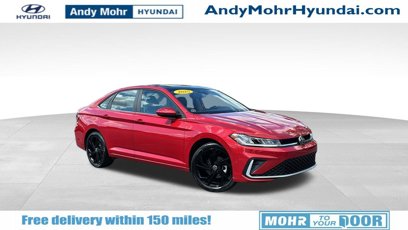 Used 2025 Volkswagen Jetta SE