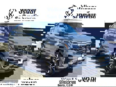 New 2025 Volkswagen Atlas Cross Sport SEL Premium R-Line