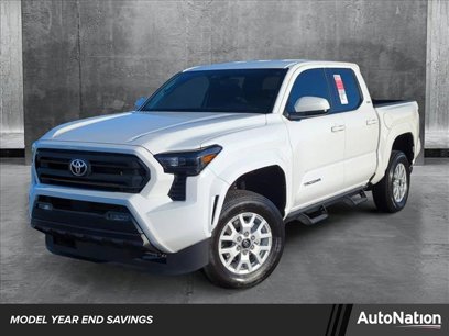 New 2024 Toyota Tacoma SR5