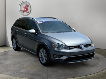 Used 2017 Volkswagen Golf Alltrack SE