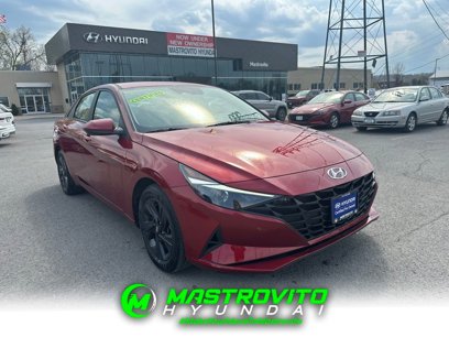 Used 2023 Hyundai Elantra SEL