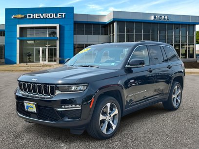 Used 2023 Jeep Grand Cherokee Limited w/ Luxury Tech Group II