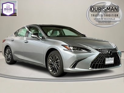 New 2025 Lexus ES 300h w/ Luxury Package