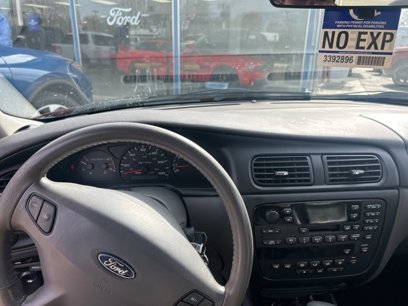 Used 2001 Ford Taurus SEL