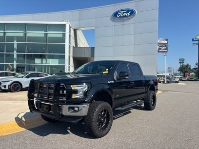 Used 2017 Ford F150 Lariat w/ Equipment Group 501A Mid