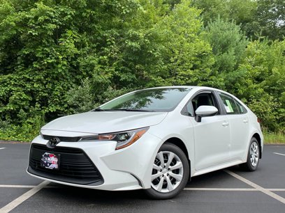 New 2025 Toyota Corolla LE