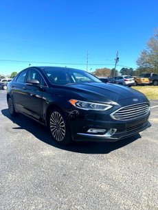 Used 2017 Ford Fusion SE w/ Fusion SE Technology Package