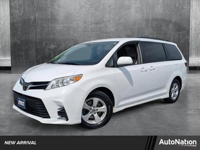 Used 2019 Toyota Sienna LE