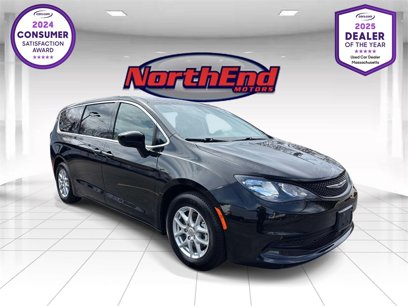 Used 2022 Chrysler Voyager LX