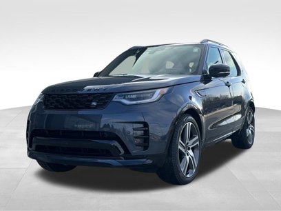 New 2024 Land Rover Discovery Dynamic SE