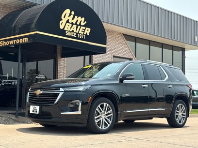 Used 2022 Chevrolet Traverse High Country