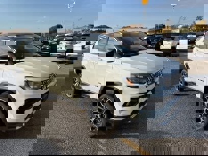 New 2025 Jeep Compass Latitude