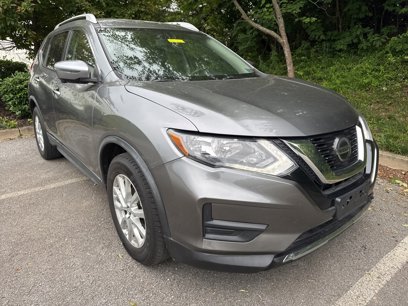 Used 2018 Nissan Rogue SV w/ Premium Package