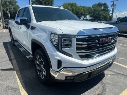 New 2025 GMC Sierra 1500 SLT w/ SLT Premium Plus Package