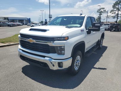 New 2025 Chevrolet Silverado 2500 LT w/ Safety Package