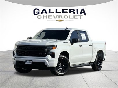 Used 2025 Chevrolet Silverado 1500 Custom w/ Turbomax Blackout Package