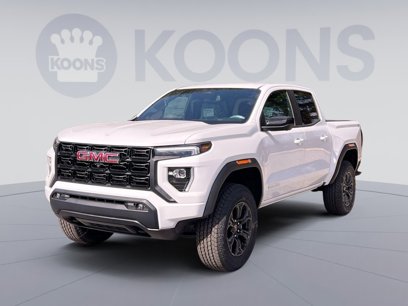New 2025 GMC Canyon Elevation w/ Convenience Package