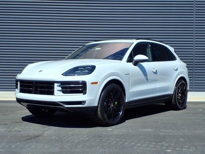 New 2025 Porsche Cayenne E-Hybrid