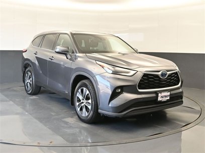 Used 2022 Toyota Highlander XLE