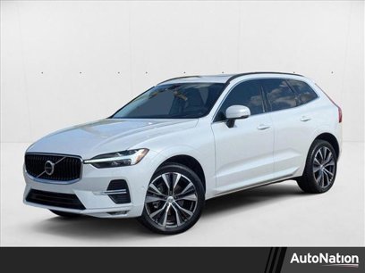Used 2022 Volvo XC60 B5 Momentum w/ Advanced Package