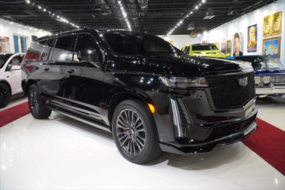 Used 2023 Cadillac Escalade ESV V w/ Heavy-Duty Trailer Package