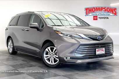 Used 2021 Toyota Sienna Platinum