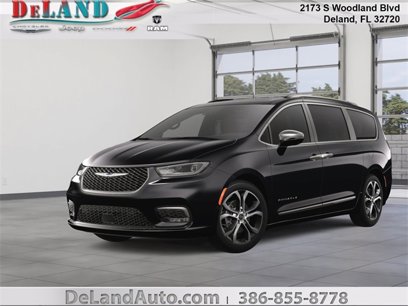 New 2025 Chrysler Pacifica Pinnacle